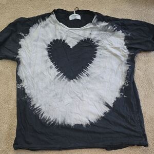 One Teaspoon Black and White Heart Tie-Dye T-Shirt